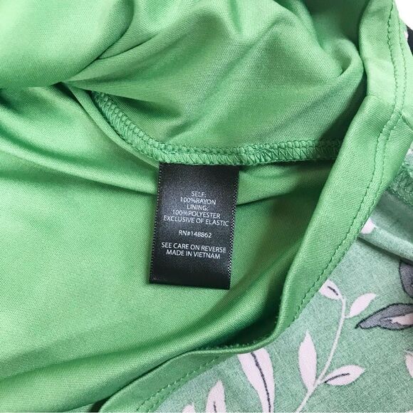 TORRID Floral Green Summer Dress - Picture 9 of 14